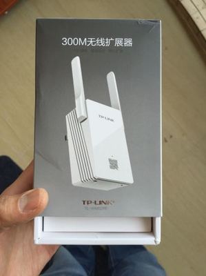 TP-LINK TL-WA832RE 300M无线扩展器评测 包装陈旧背后的信号表现